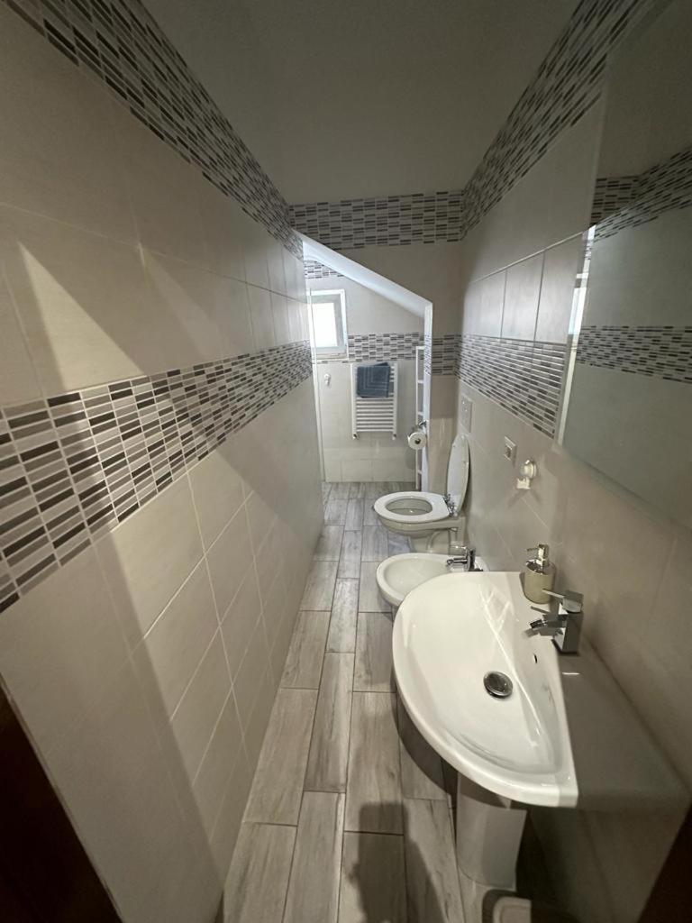 Mondo House Фьюмичино Экстерьер фото